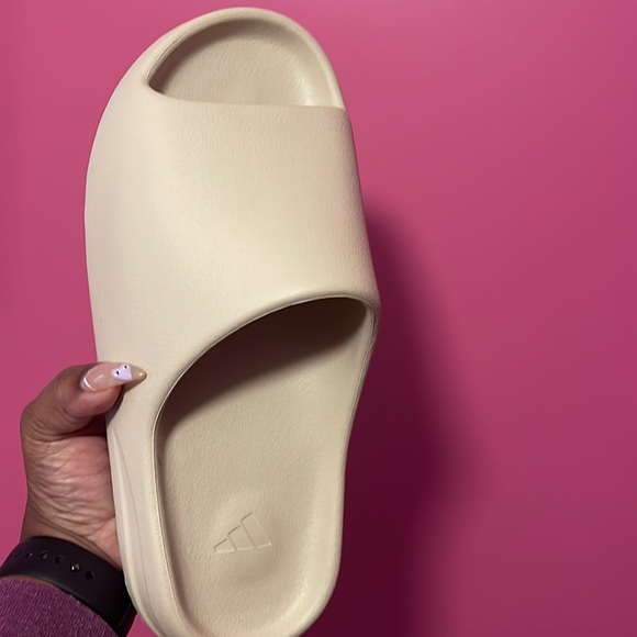 🆕Adidas YEEZY slides (Bone) Restock 2022 - Picture 6 of 8